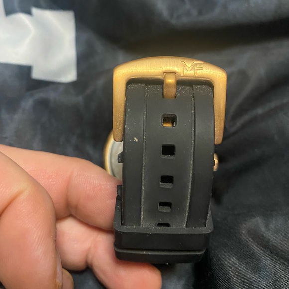 Mini Focus MF stainless steel Watch - Picture 3 of 3